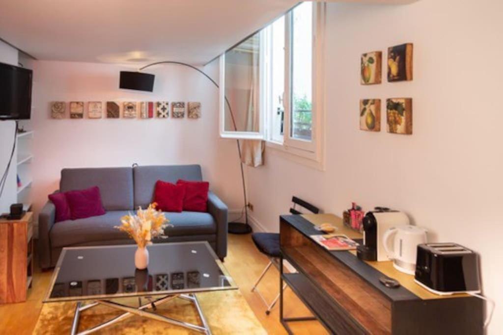 Haut Maraisjolie Duplex 33M2… Paris Luaran gambar